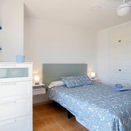 Bonita Casa Adosada Con Jardin Privado Y Piscina Comunitaria กาเลญา เด ปาลาฟรูเจล ภายนอก รูปภาพ