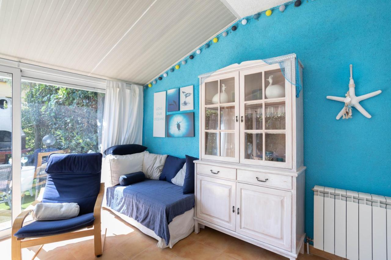 Bonita Casa Adosada Con Jardin Privado Y Piscina Comunitaria กาเลญา เด ปาลาฟรูเจล ภายนอก รูปภาพ