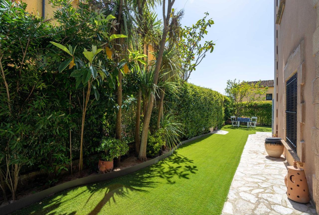 Bonita Casa Adosada Con Jardin Privado Y Piscina Comunitaria กาเลญา เด ปาลาฟรูเจล ภายนอก รูปภาพ