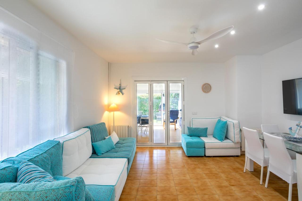 Bonita Casa Adosada Con Jardin Privado Y Piscina Comunitaria กาเลญา เด ปาลาฟรูเจล ภายนอก รูปภาพ