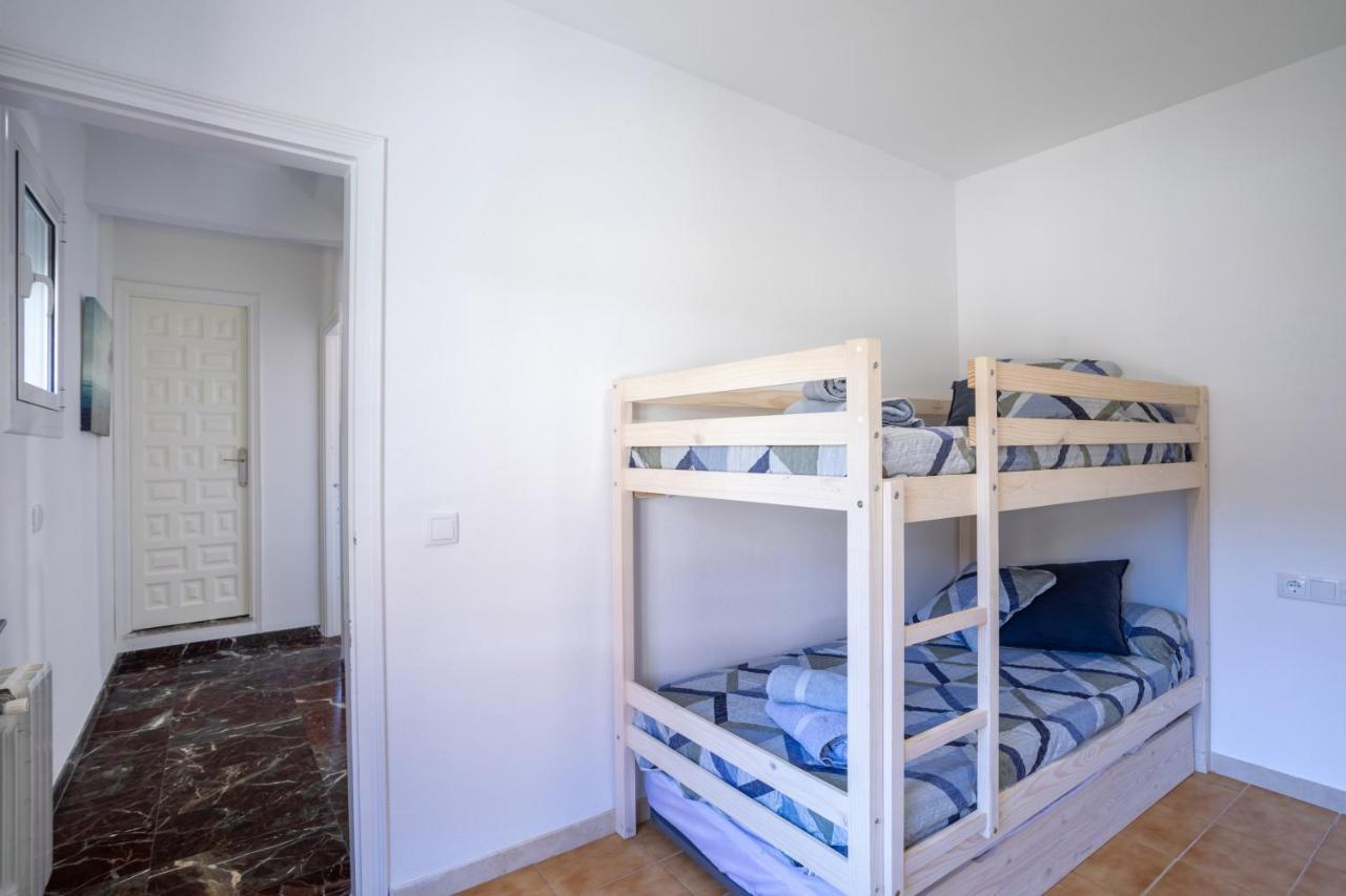 Bonita Casa Adosada Con Jardin Privado Y Piscina Comunitaria กาเลญา เด ปาลาฟรูเจล ภายนอก รูปภาพ