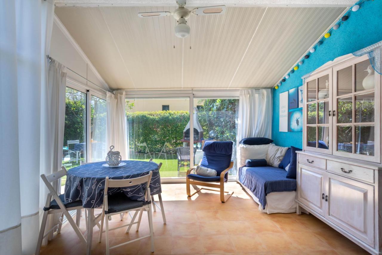 Bonita Casa Adosada Con Jardin Privado Y Piscina Comunitaria กาเลญา เด ปาลาฟรูเจล ภายนอก รูปภาพ
