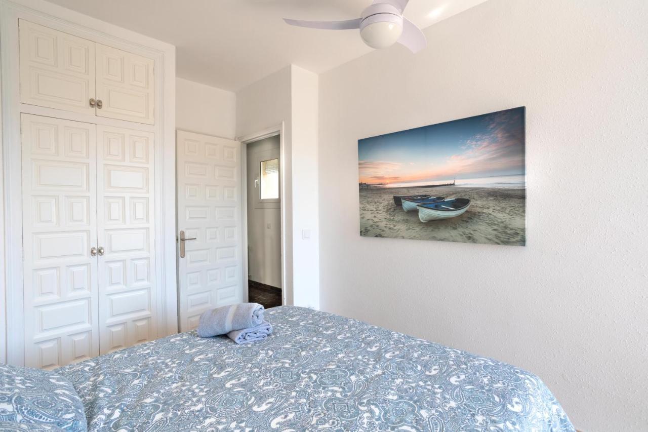 Bonita Casa Adosada Con Jardin Privado Y Piscina Comunitaria กาเลญา เด ปาลาฟรูเจล ภายนอก รูปภาพ