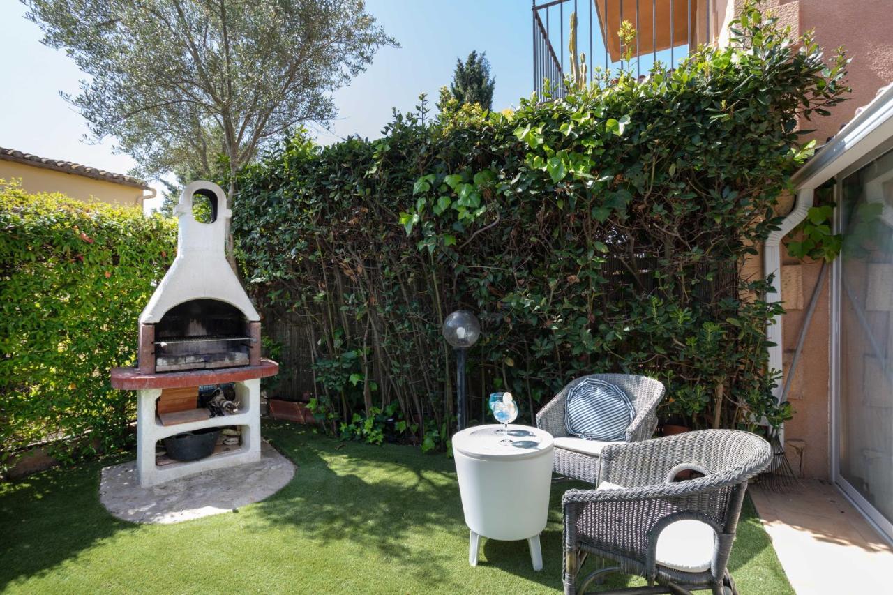 Bonita Casa Adosada Con Jardin Privado Y Piscina Comunitaria กาเลญา เด ปาลาฟรูเจล ภายนอก รูปภาพ